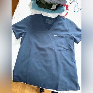 Women’s medium figs  grey-ish blue scrub top
